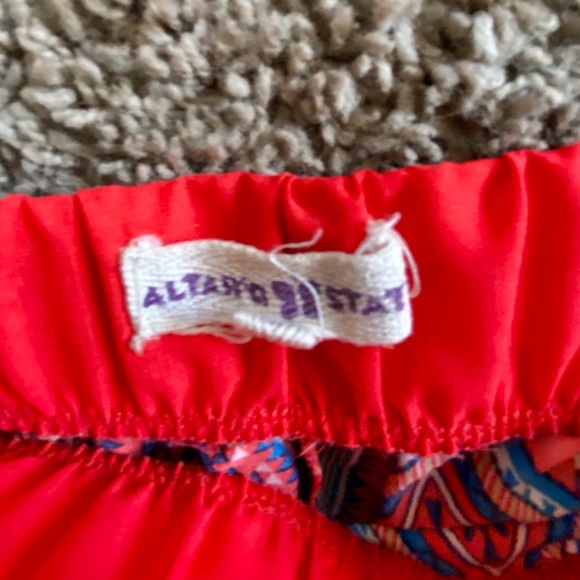 Patterned Shorts - Picture 3 of 3